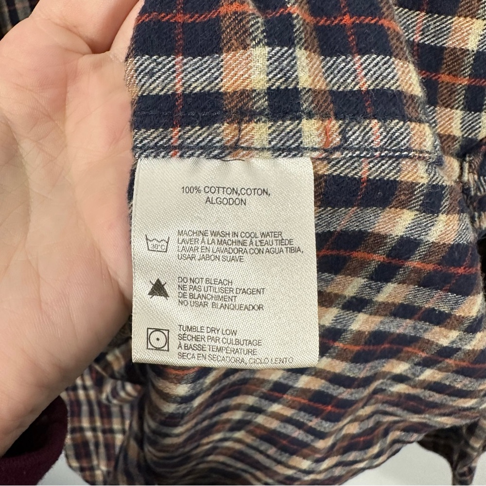 Boston Traders Flannel Button Down Size Large - image 4